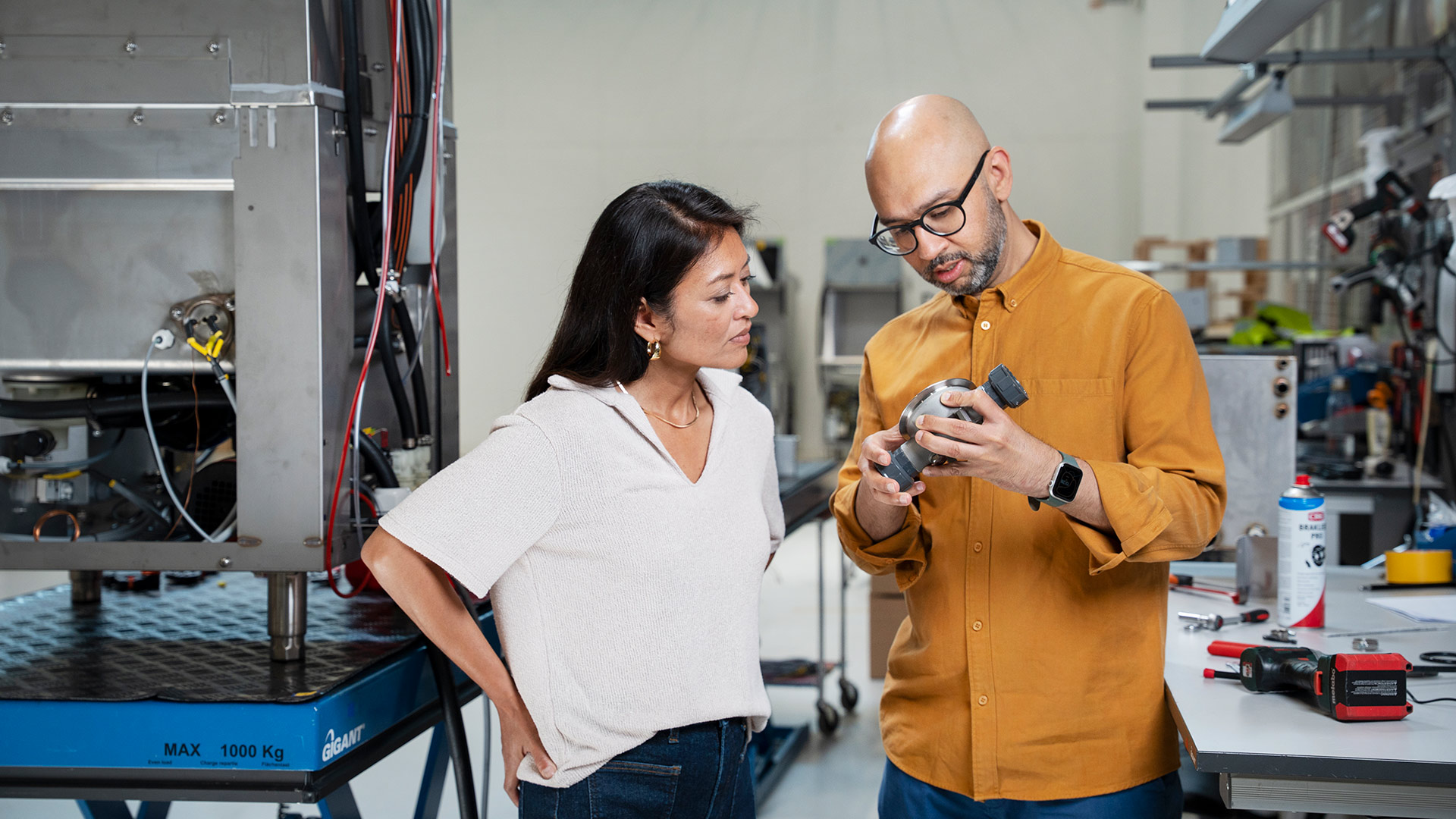 Kollegor Rescue Produktion Maskindel.Jpg